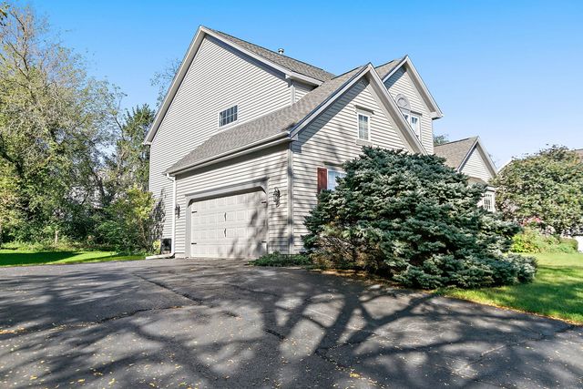 1108 Fox Path, West Dundee, IL 60118