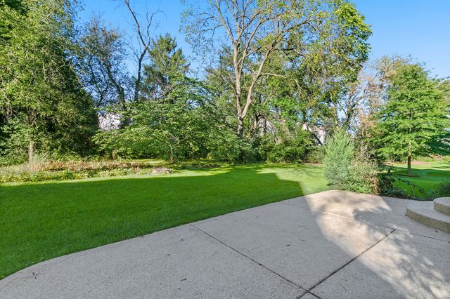 1108 Fox Path, West Dundee, IL 60118