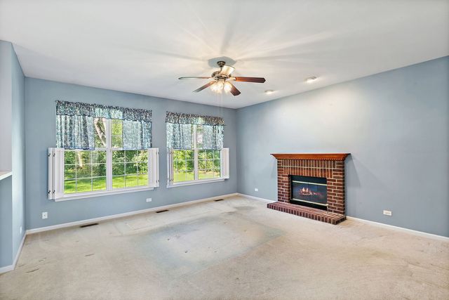 1108 Fox Path, West Dundee, IL 60118
