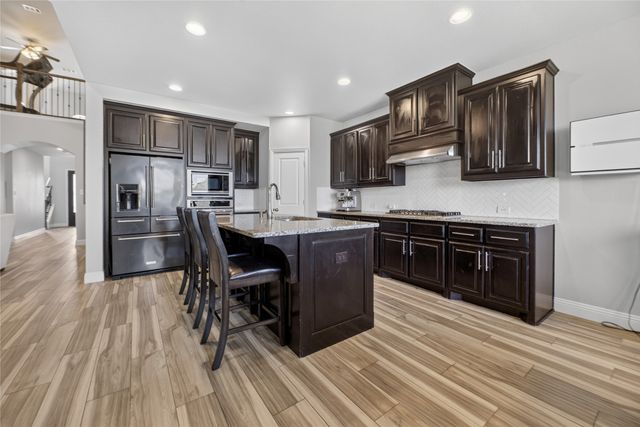 3916 Silent Water Street, Mckinney, TX 75071