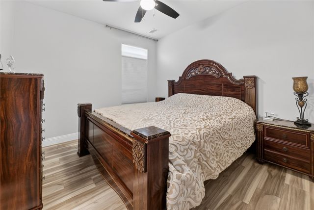 3916 Silent Water Street, Mckinney, TX 75071
