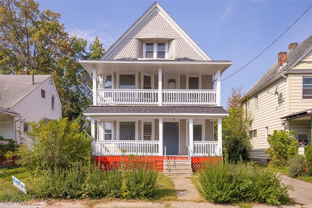 692 E 128th Street, Cleveland, OH 44108