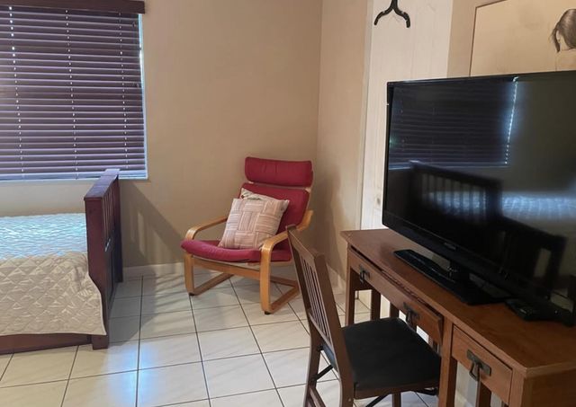 21218 Lago Circle B, Boca Raton, FL 33433