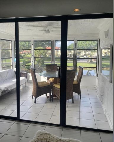 21218 Lago Circle B, Boca Raton, FL 33433