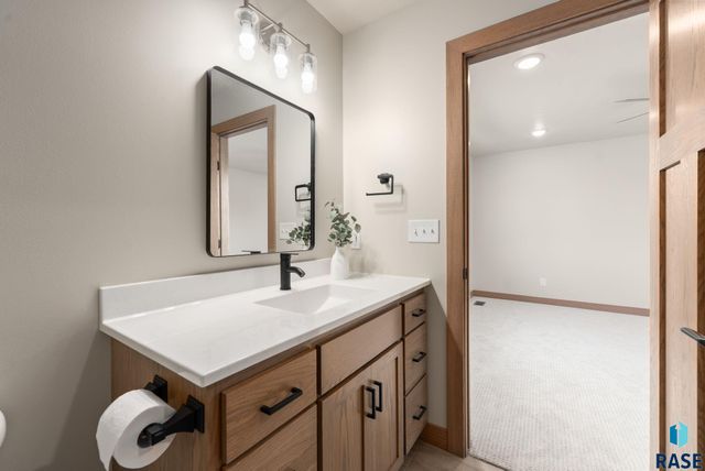 208 N Sund St Street, Worthing, SD 57077