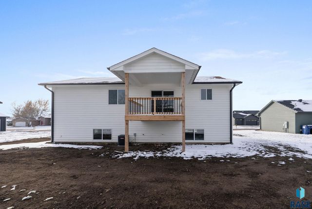 208 N Sund St Street, Worthing, SD 57077