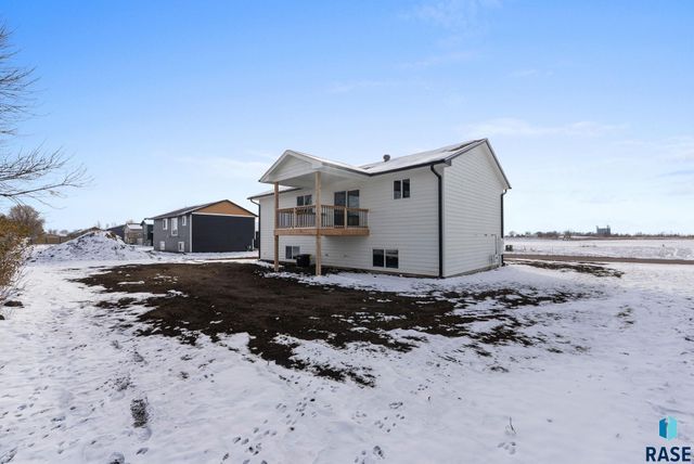 208 N Sund St Street, Worthing, SD 57077