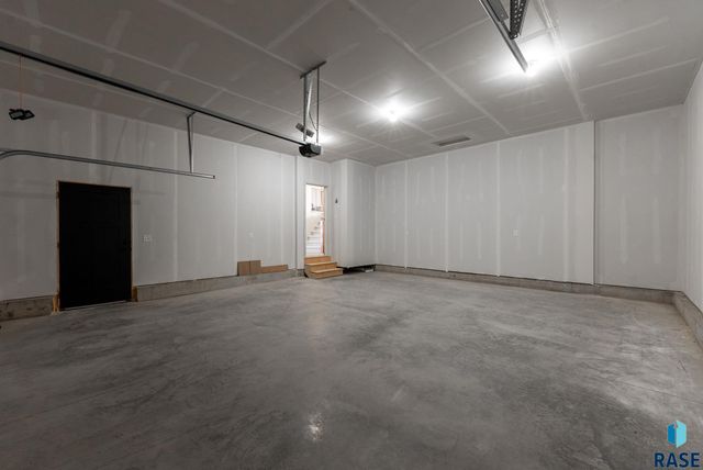 208 N Sund St Street, Worthing, SD 57077