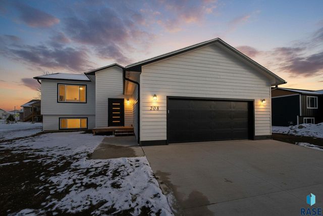 208 N Sund St Street, Worthing, SD 57077