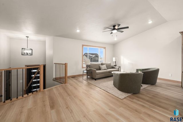 208 N Sund St Street, Worthing, SD 57077