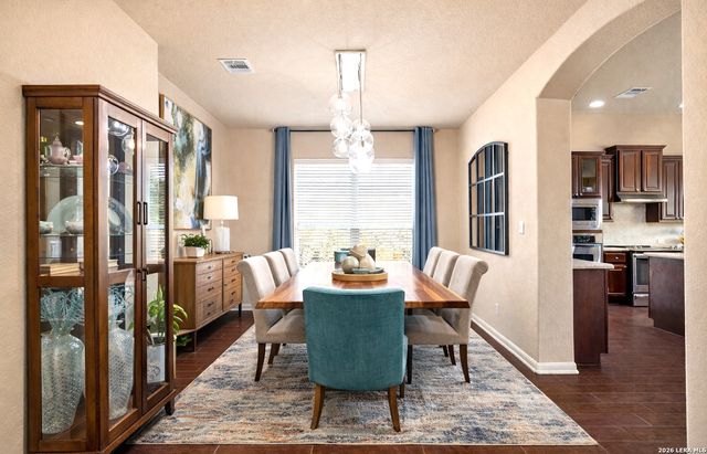 1009 Oak Ridge, Schertz, TX 78154