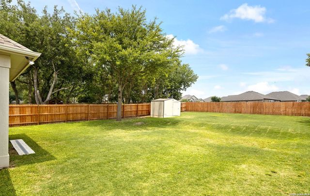 1009 Oak Ridge, Schertz, TX 78154