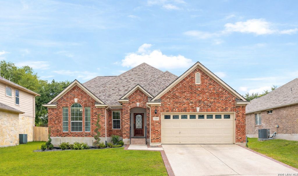 1009 Oak Ridge, Schertz, TX 78154