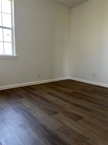 307 E Main Street, Ladonia, TX 75449