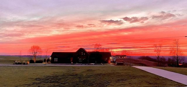 44A Catfish Rd, Hilham, TN 38568