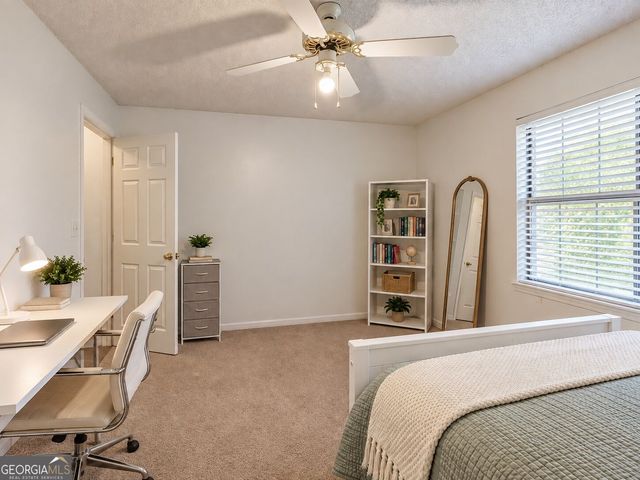 2165 S Milledge Avenue E4, Athens, GA 30605