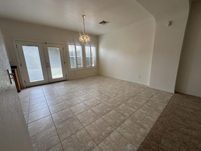 8248 E Posada Avenue, Mesa, AZ 85212