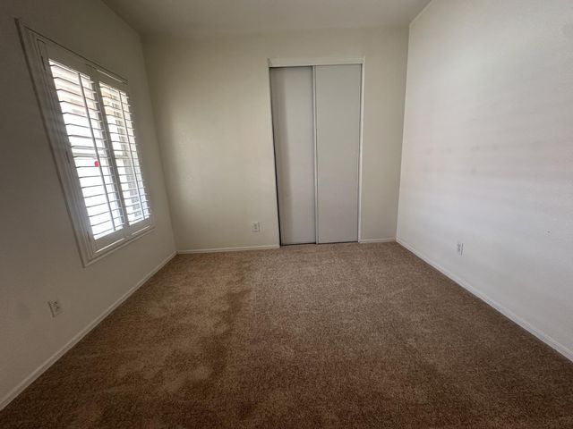 8248 E Posada Avenue, Mesa, AZ 85212