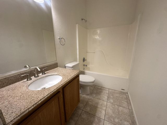 8248 E Posada Avenue, Mesa, AZ 85212
