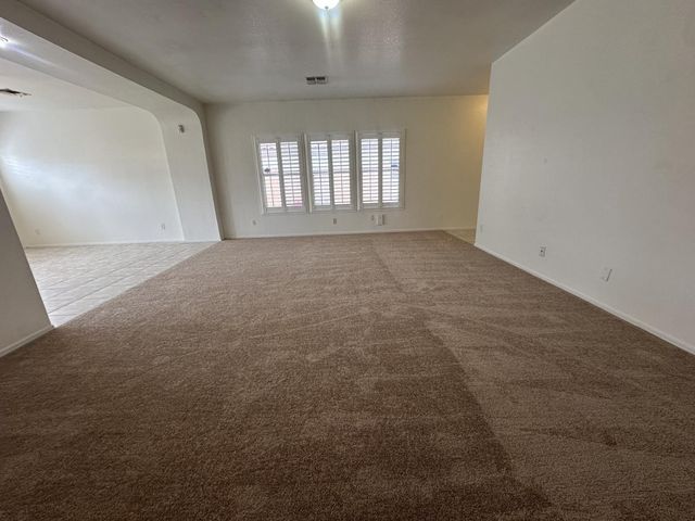 8248 E Posada Avenue, Mesa, AZ 85212