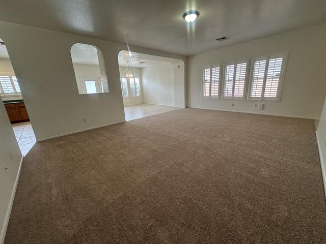8248 E Posada Avenue, Mesa, AZ 85212
