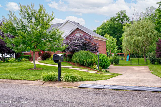 116 Illinois Way, Coxs Creek, KY 40013
