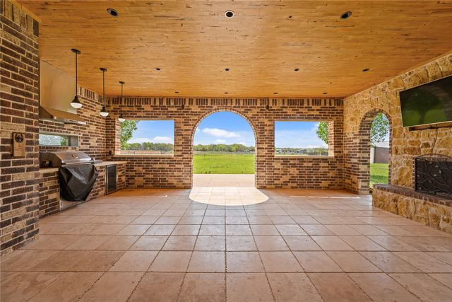 7754 County Road 275, Terrell, TX 75160