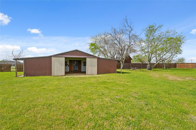 7754 County Road 275, Terrell, TX 75160