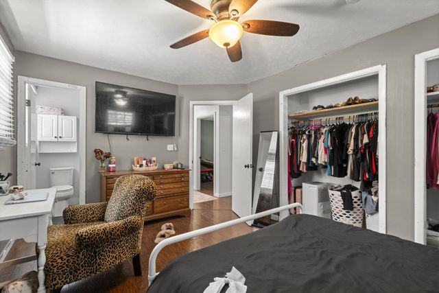 124 Shadybrook Cir, Dickson, TN 37055
