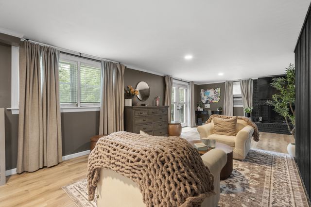 124 Shadybrook Cir, Dickson, TN 37055