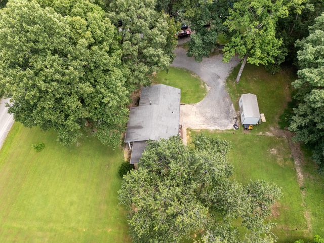 124 Shadybrook Cir, Dickson, TN 37055