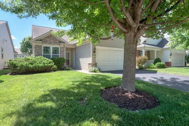 2886 Edgewater Drive, Elgin, IL 60124