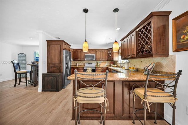 14501 SW 99th Avenue, Miami, FL 33176