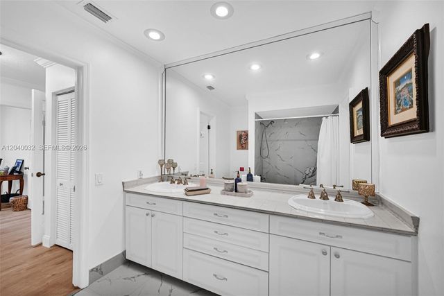 14501 SW 99th Avenue, Miami, FL 33176