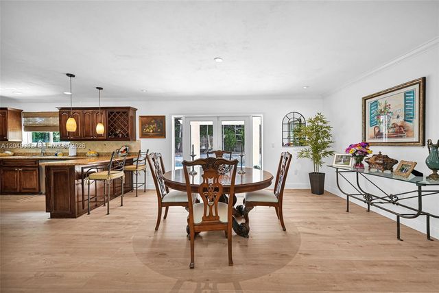 14501 SW 99th Avenue, Miami, FL 33176