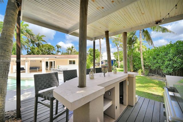 14501 SW 99th Avenue, Miami, FL 33176
