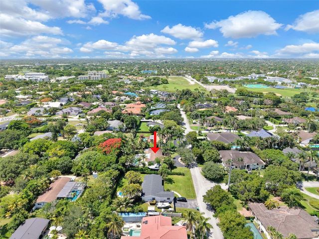 14501 SW 99th Avenue, Miami, FL 33176
