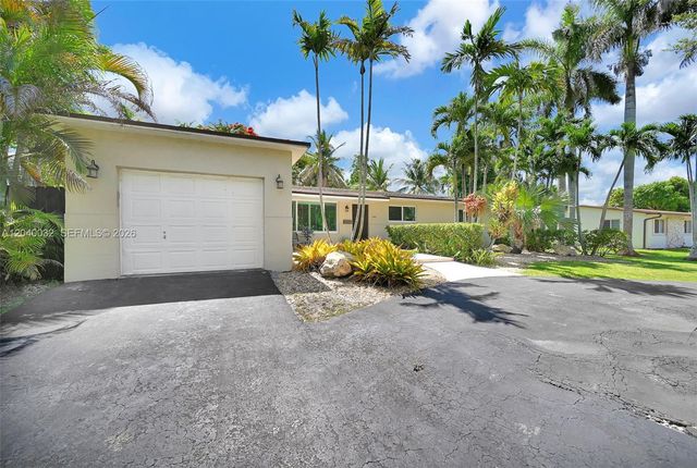 14501 SW 99th Avenue, Miami, FL 33176