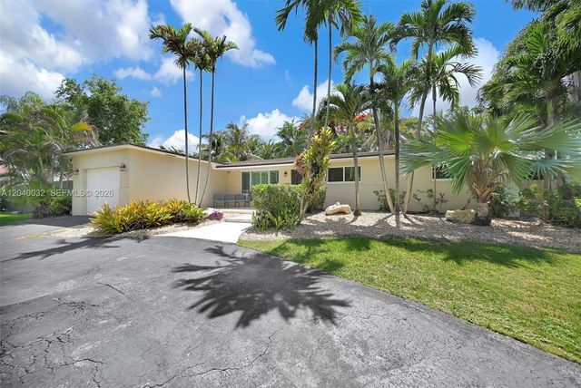 14501 SW 99th Avenue, Miami, FL 33176
