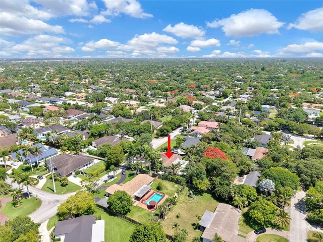 14501 SW 99th Avenue, Miami, FL 33176