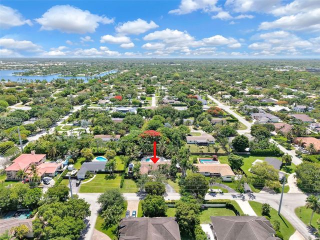 14501 SW 99th Avenue, Miami, FL 33176
