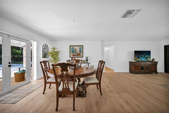 14501 SW 99th Avenue, Miami, FL 33176