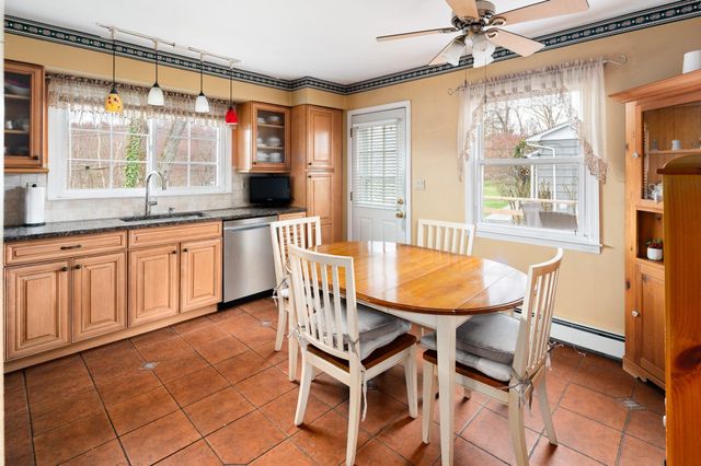 22 Hood Place, Cortlandt Manor, NY 10567