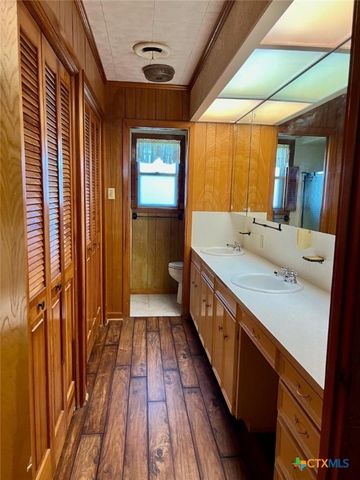 6414 Fm 234 N., Edna, TX 77957