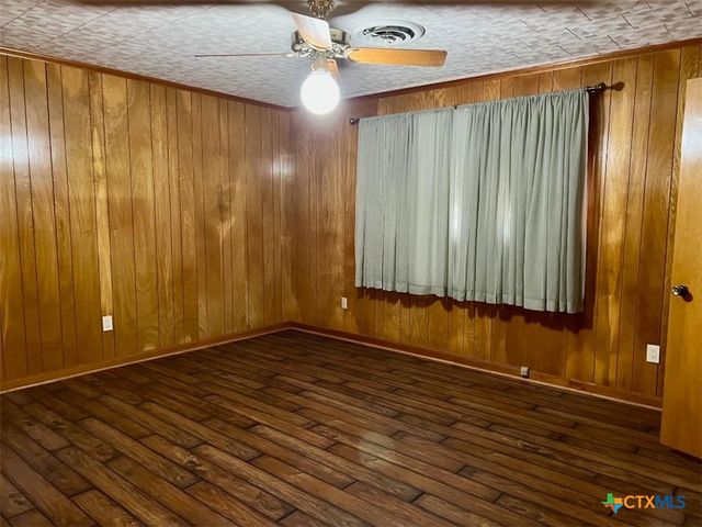 6414 Fm 234 N., Edna, TX 77957