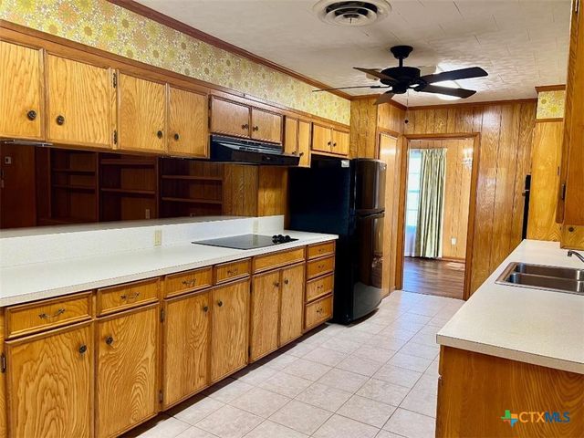 6414 Fm 234 N., Edna, TX 77957