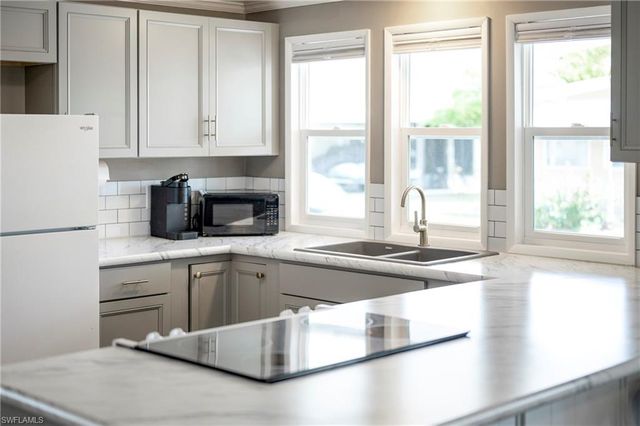 178 W Hampton DR, Fort Myers, FL 33908