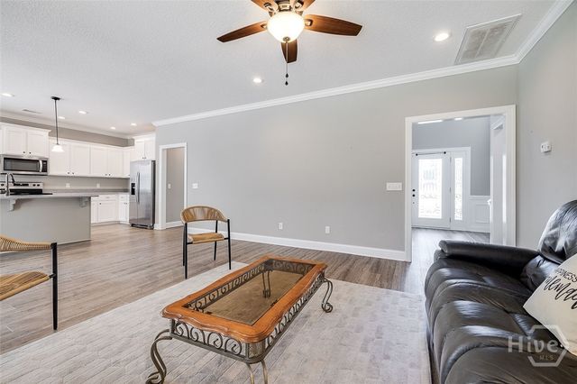 103 Mingledorff Way, Springfield, GA 31329