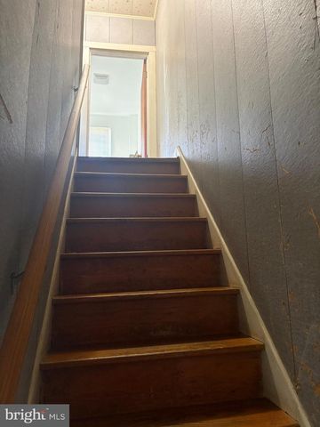 917 E WICONISCO AVE, Tower City, PA 17980