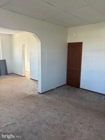 917 E WICONISCO AVE, Tower City, PA 17980